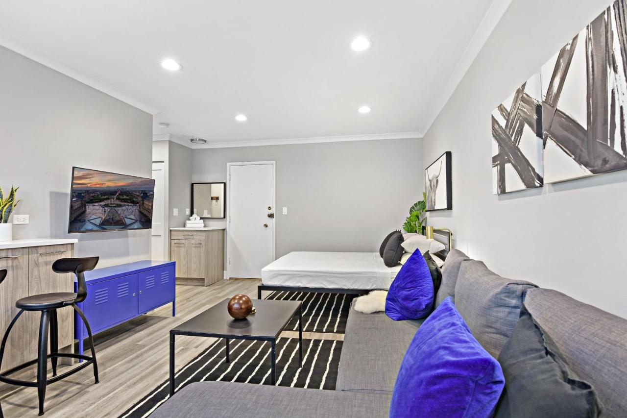 Sophisticated Studio Apartment With Modern Kitchen - Oakdale Od2 Rep シカゴ エクステリア 写真