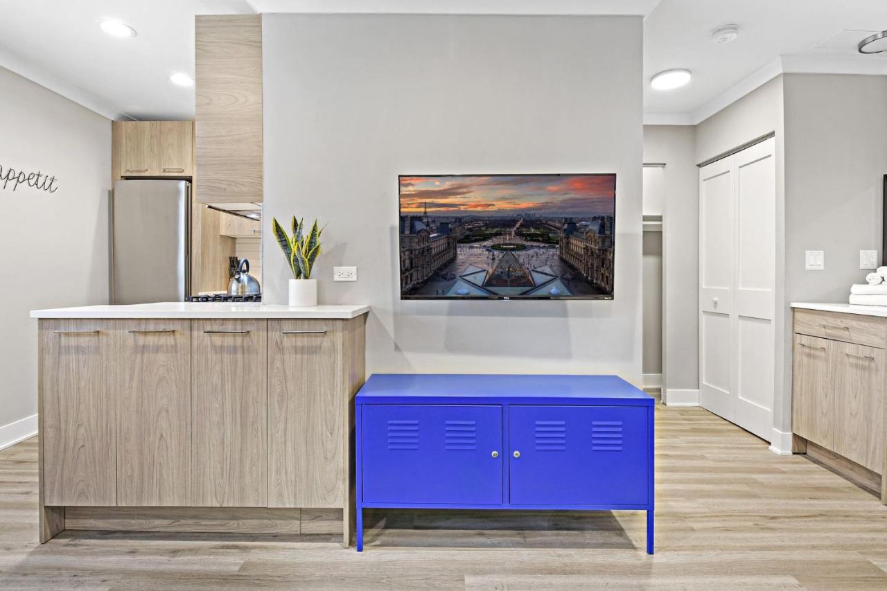 Sophisticated Studio Apartment With Modern Kitchen - Oakdale Od2 Rep シカゴ エクステリア 写真